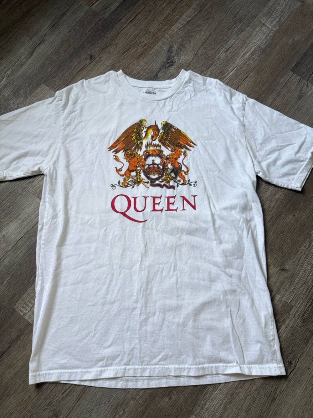 American Needle QUEEN Dragon Graphic T-shirt Band Tee Cotton White Size L XL - Picture 2 of 6